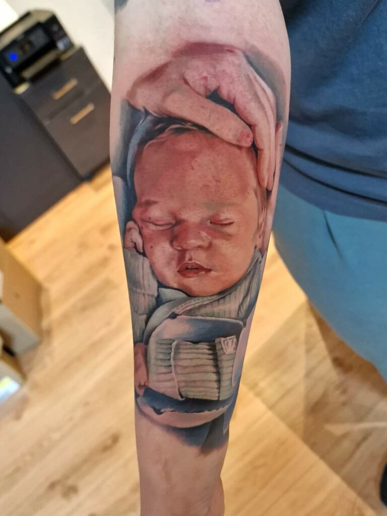 tami tattoo neu 5